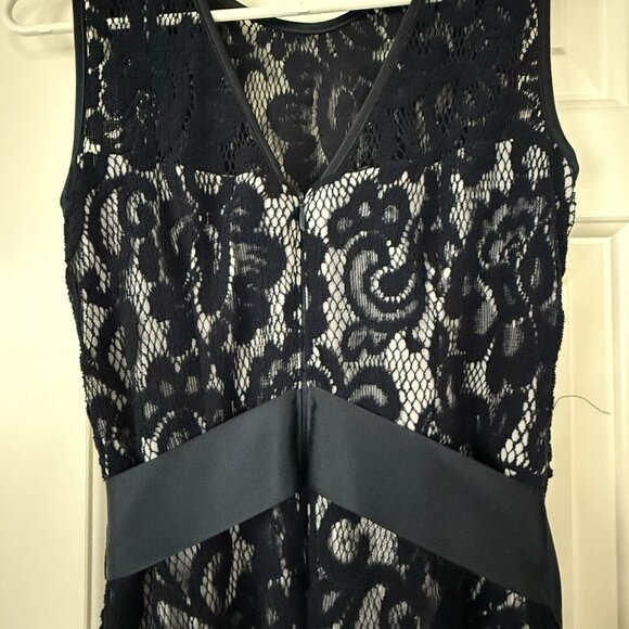 Betsy & Adam Lace Blue Floral Evening Dress Prom Homecoming Sz 10 - Picture 6 of 10